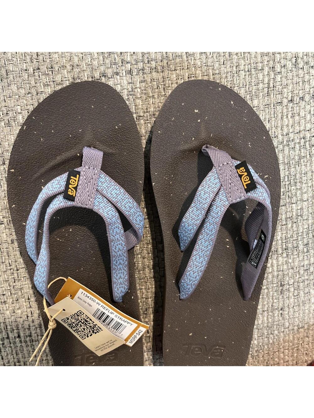 NEW! Teva Women’s REFLIP Strappy Sandals - Boho Gray Ridge Size 6 Recycled $42 - Picture 2 of 6